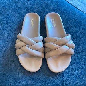 Seychelles Leather Sandals Size 10 Never Worn